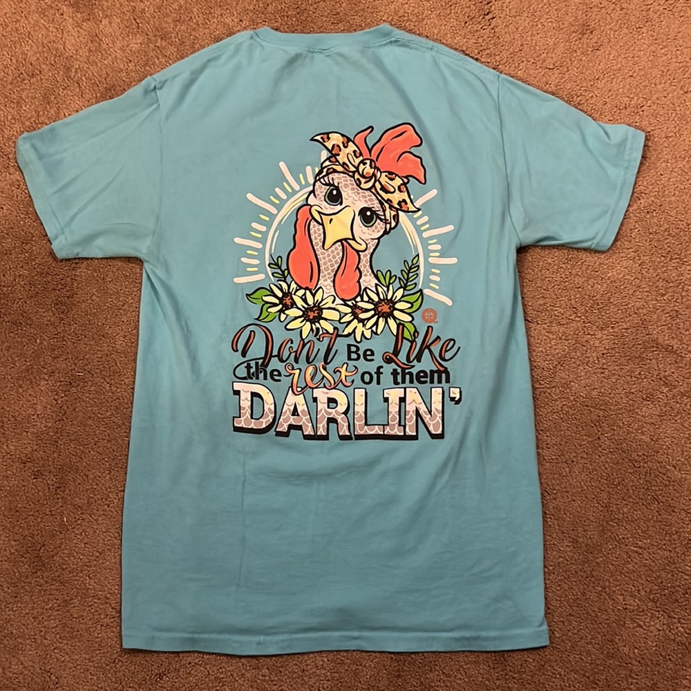 Girlie Girl Originals womens T-shirt size small